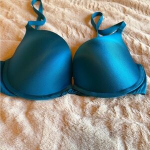 Victoria's Secret Teal Blue T-Shirt Bra